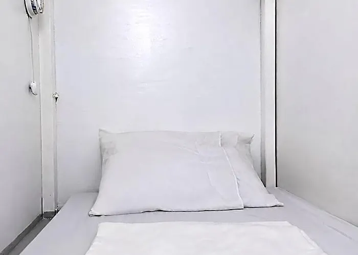 Hotel Rdc - Dangay Transient Capsule Manila